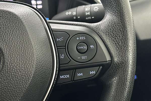 2020 Toyota Corolla Ascent Sport Hybrid ZWE211R