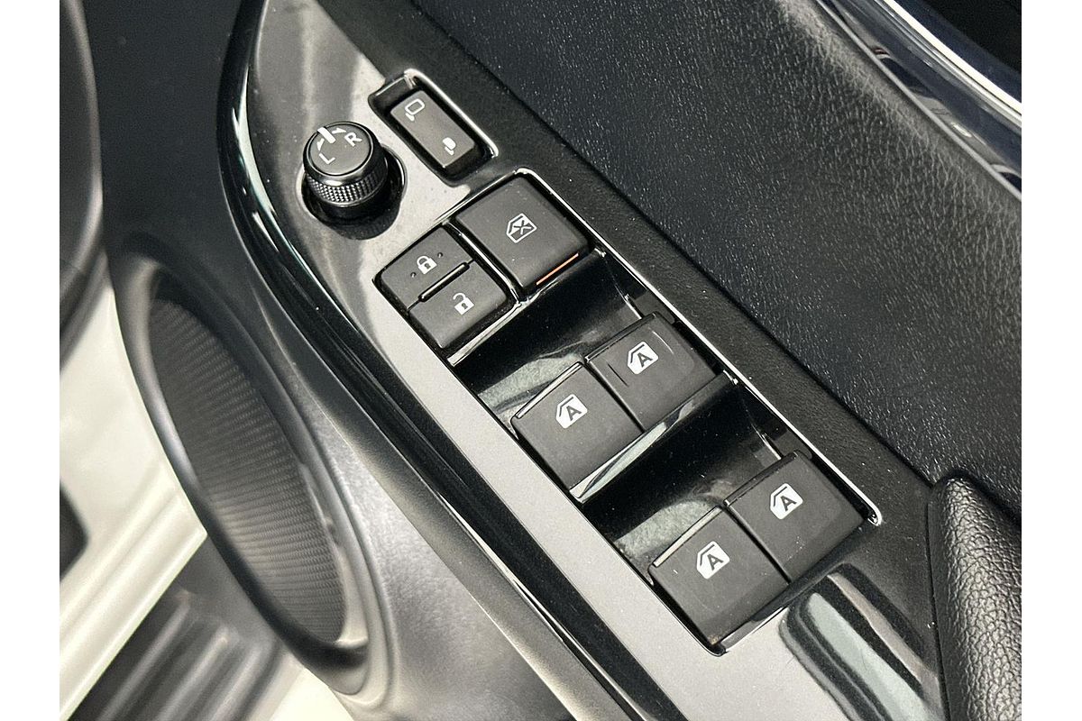 2019 Toyota Hilux Rogue GUN126R 4X4