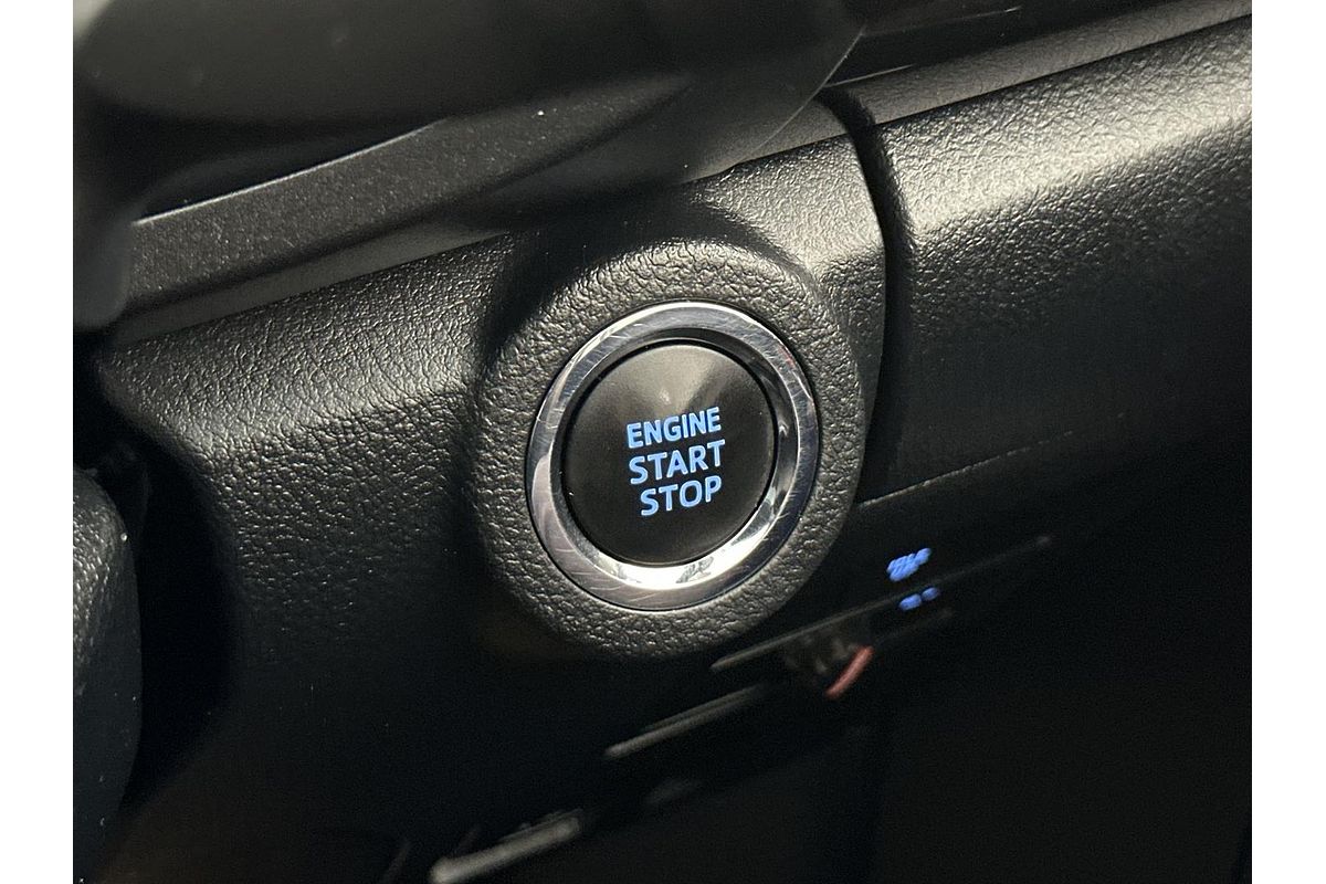 2019 Toyota Hilux Rogue GUN126R 4X4