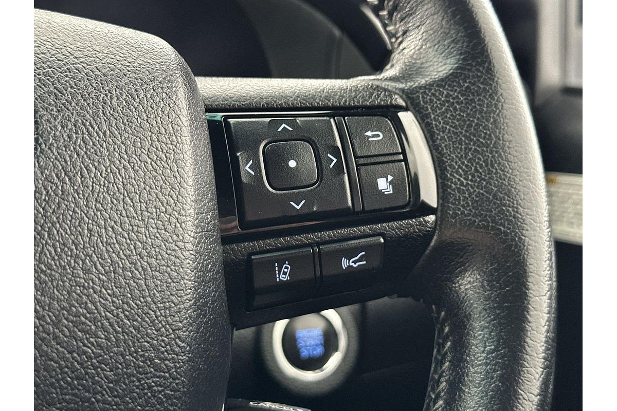 2019 Toyota Hilux Rogue GUN126R 4X4