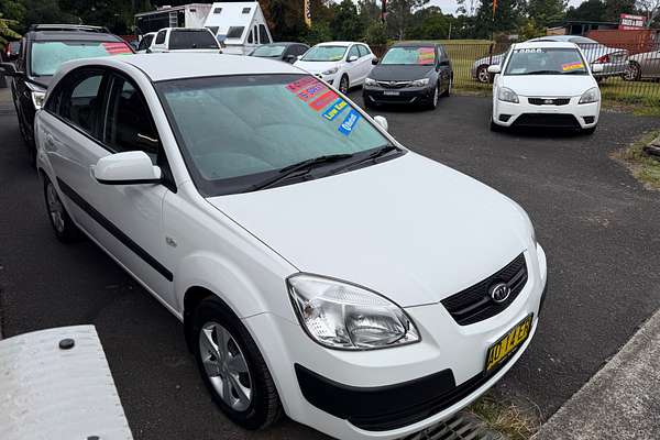 2007 Kia Rio  JB