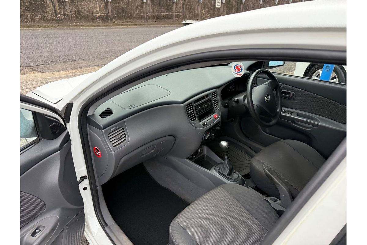 2007 Kia Rio  JB