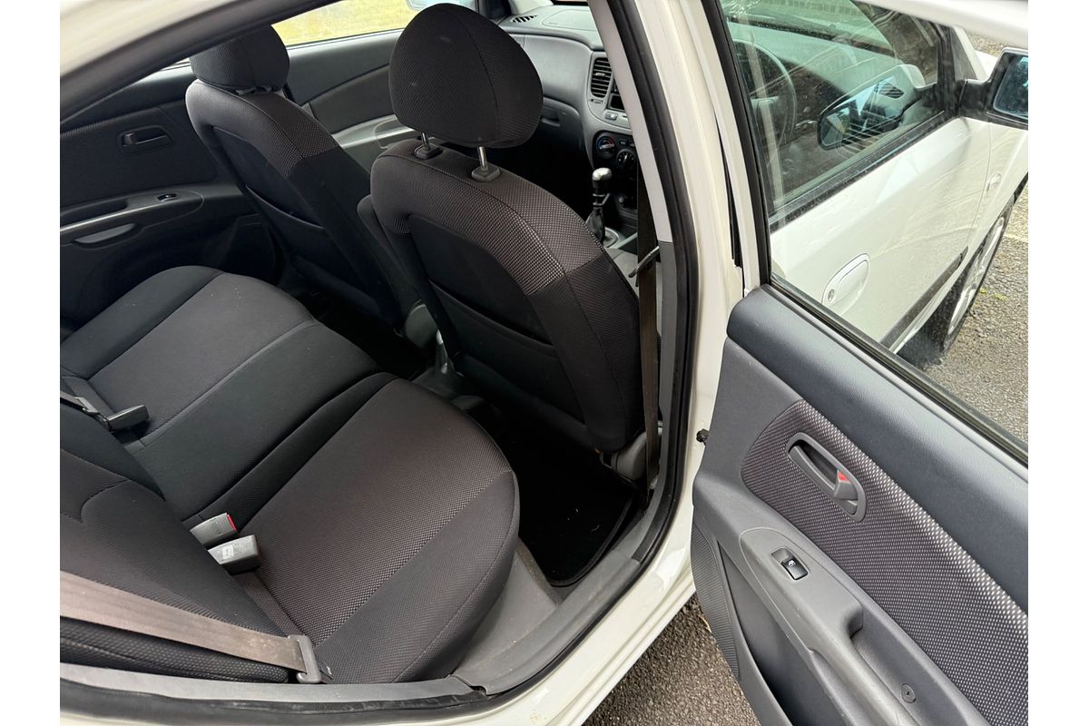 2007 Kia Rio  JB