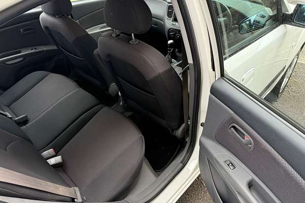 2007 Kia Rio  JB