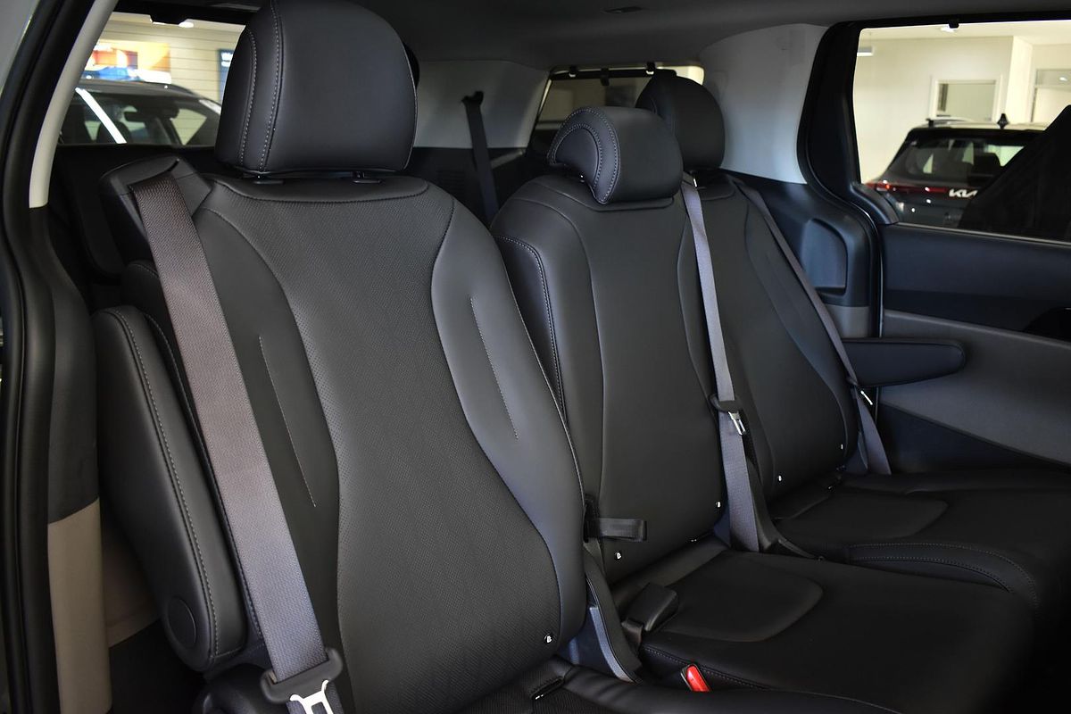 2025 Kia Carnival GT-Line KA4 PE
