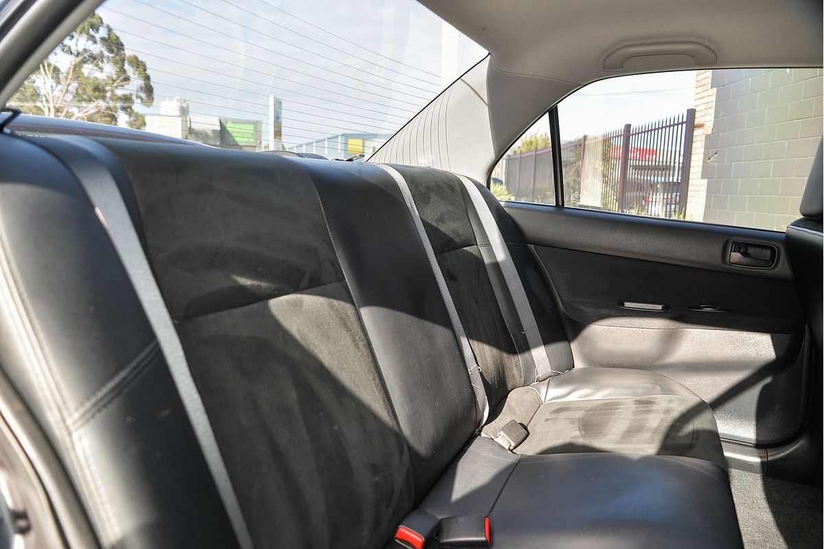 2007 Mitsubishi Lancer ES CH