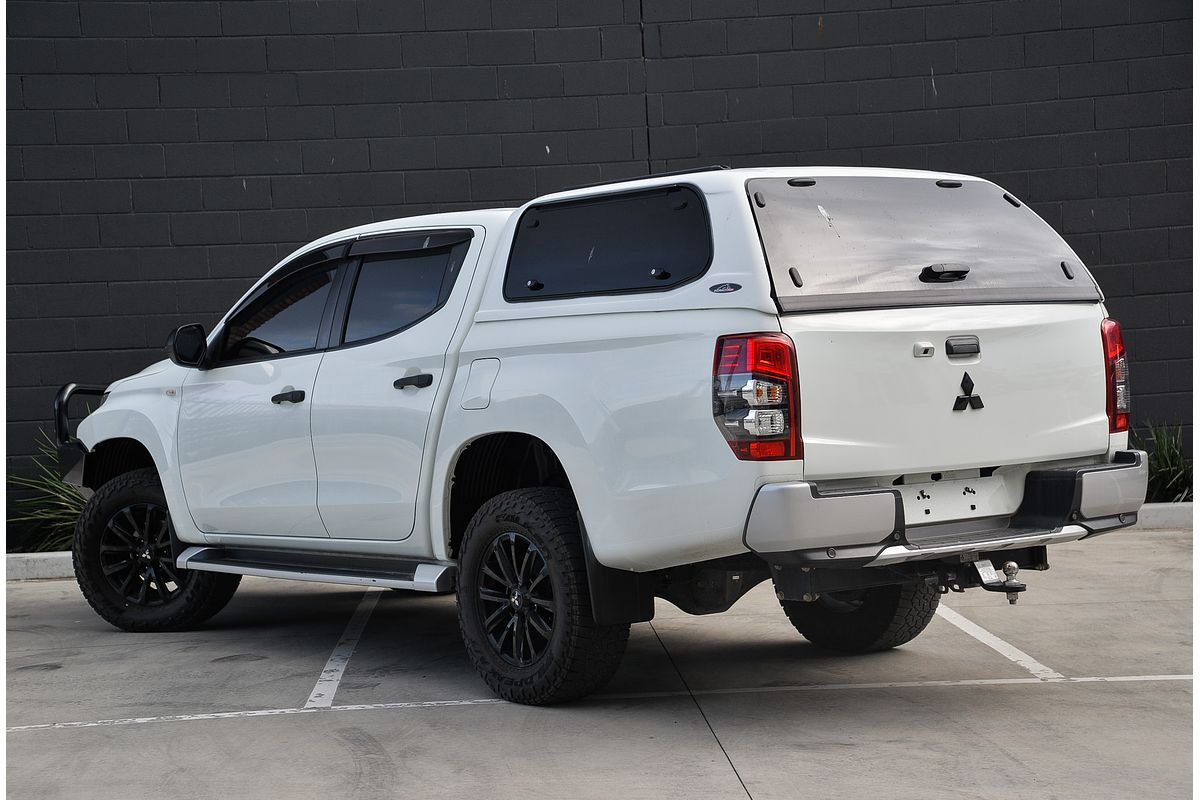 2019 Mitsubishi Triton GLX+ MR 4X4