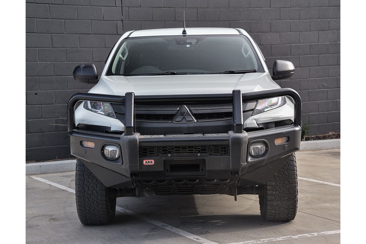 2019 Mitsubishi Triton GLX+ MR 4X4