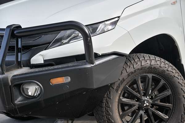 2019 Mitsubishi Triton GLX+ MR 4X4