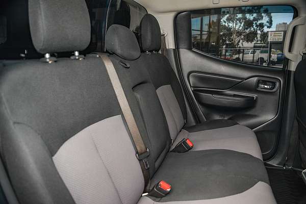 2019 Mitsubishi Triton GLX+ MR 4X4