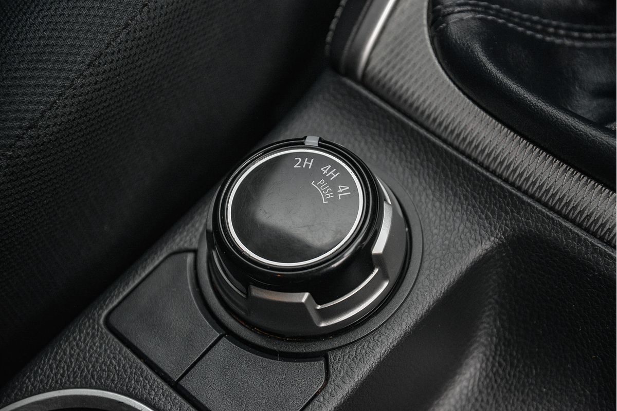 2019 Mitsubishi Triton GLX+ MR 4X4