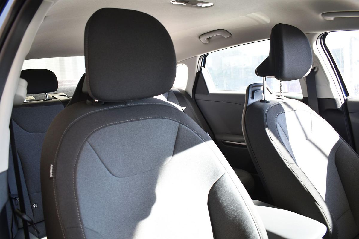 2025 Kia K4 Sport CL4m