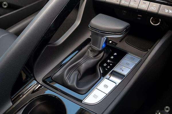 2024 Hyundai i30 Premium CN7.V2