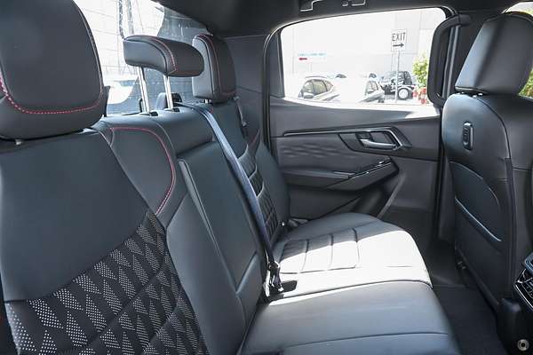 2025 Isuzu D-MAX X-TERRAIN 4X4