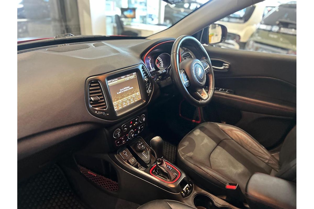 2019 Jeep Compass Trailhawk M6