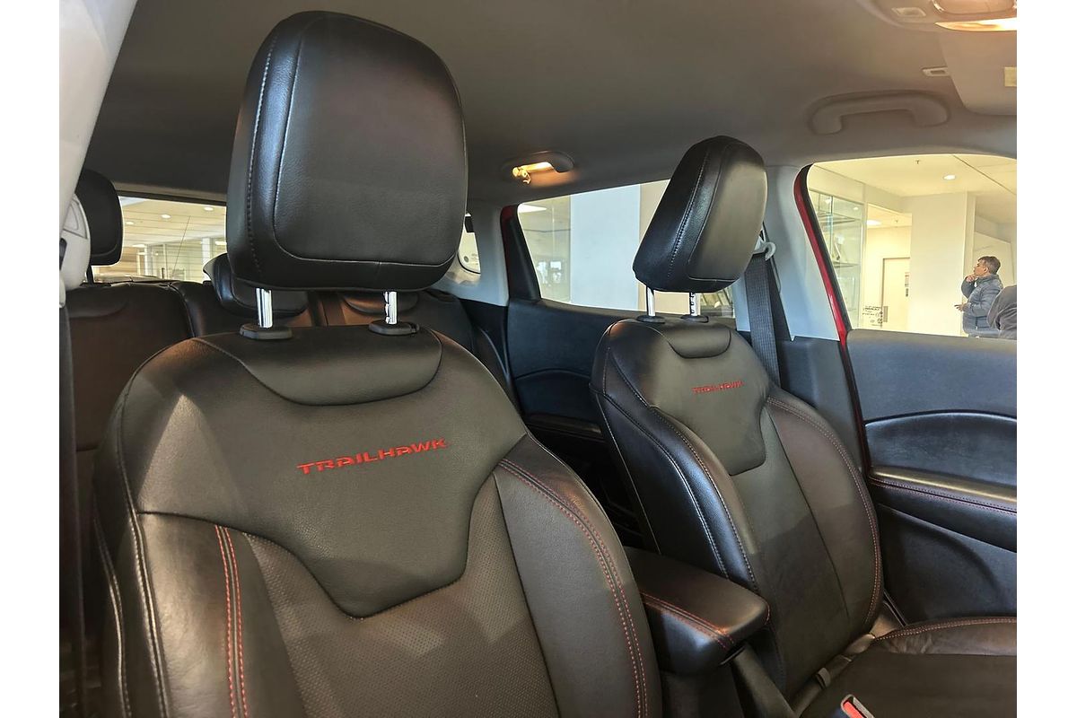 2019 Jeep Compass Trailhawk M6