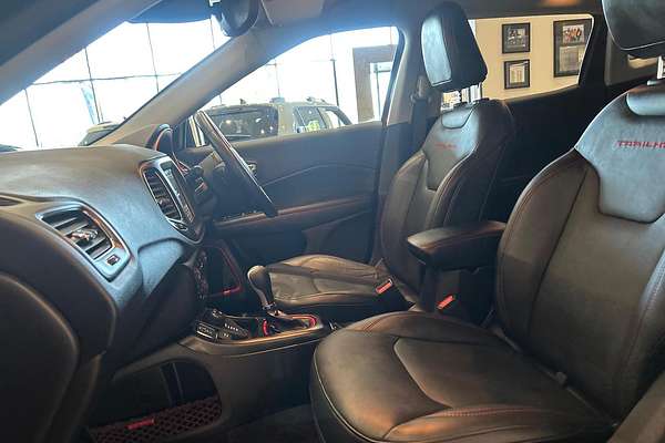 2019 Jeep Compass Trailhawk M6