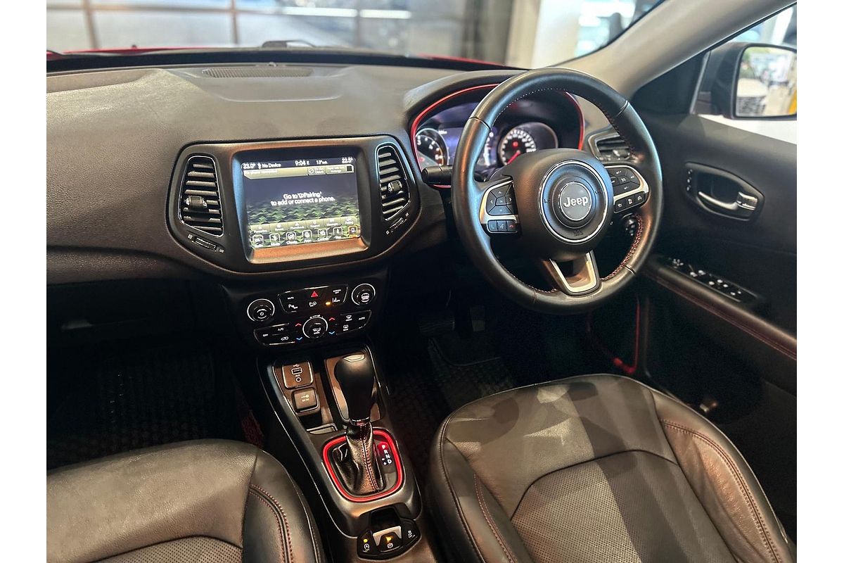 2019 Jeep Compass Trailhawk M6