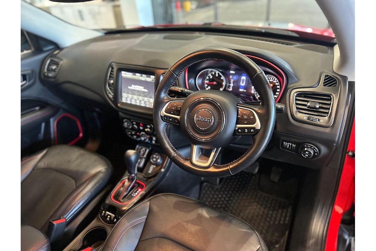 2019 Jeep Compass Trailhawk M6