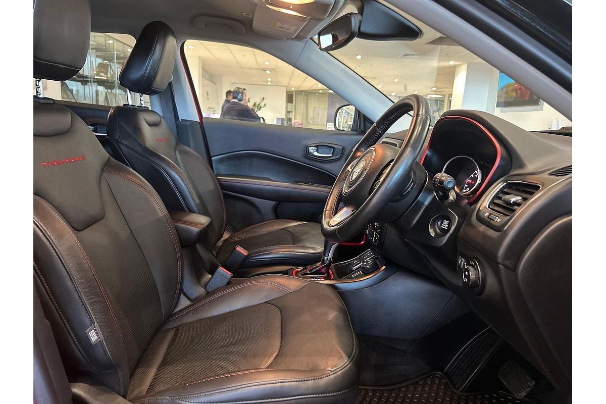2019 Jeep Compass Trailhawk M6