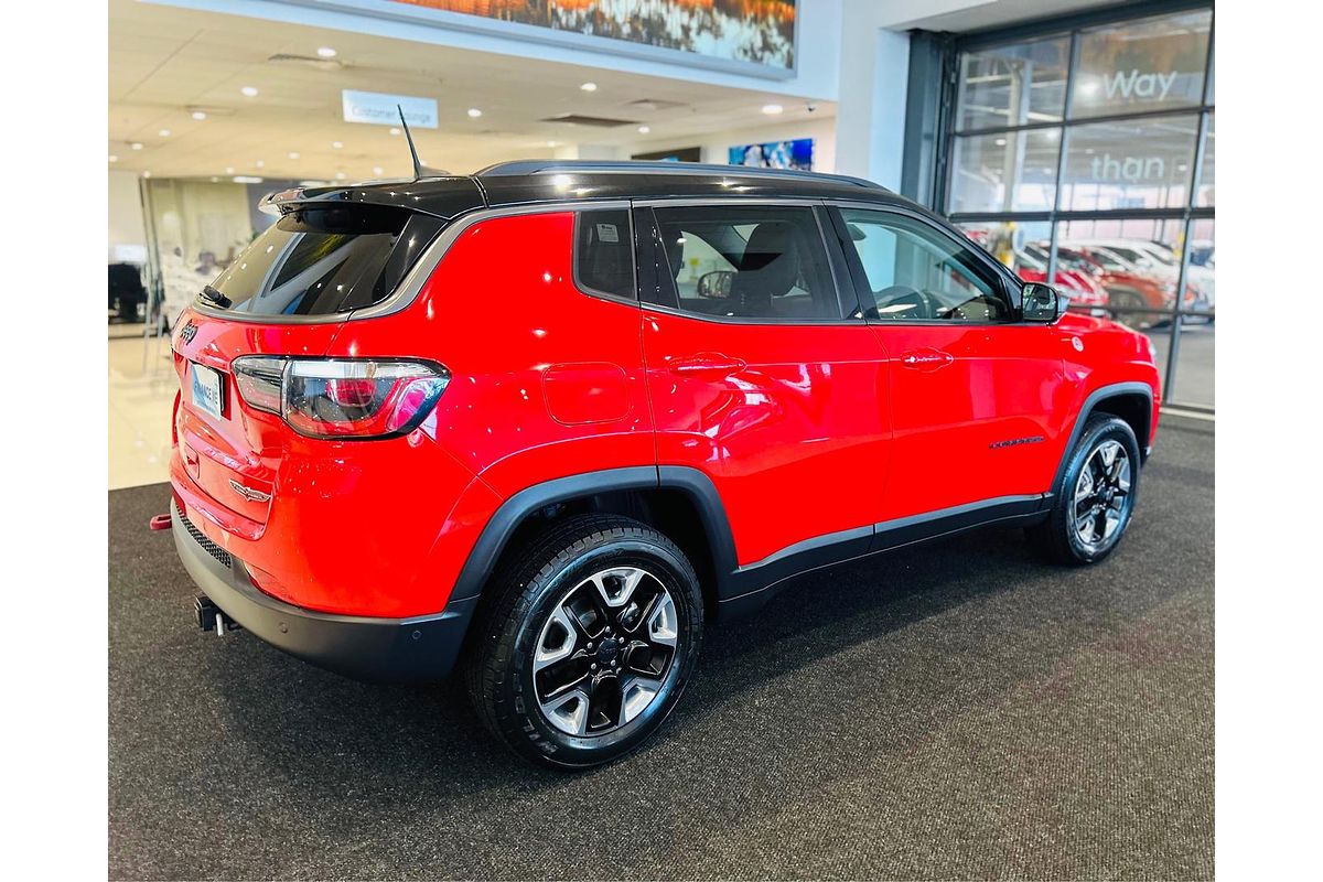 2019 Jeep Compass Trailhawk M6