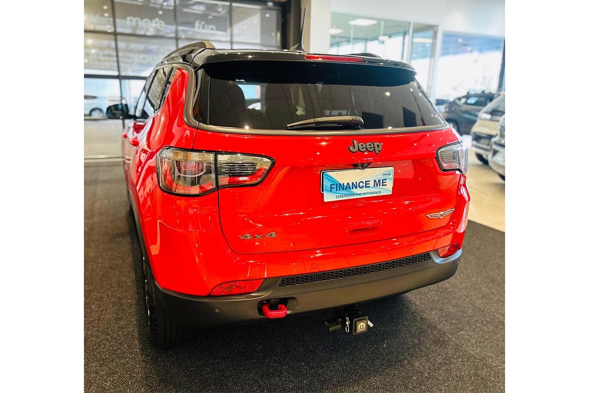 2019 Jeep Compass Trailhawk M6