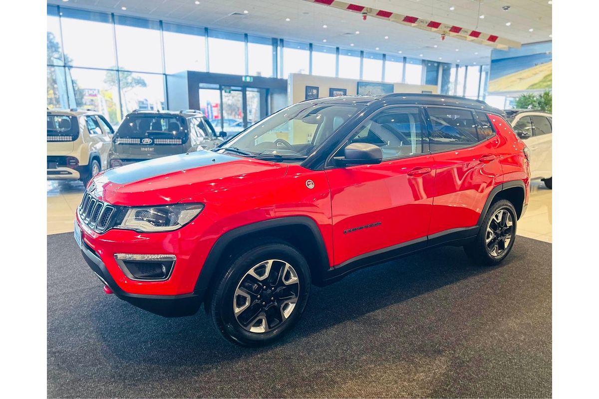 2019 Jeep Compass Trailhawk M6