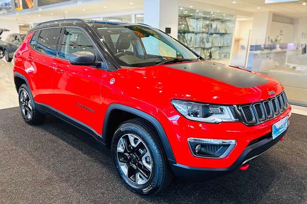 2019 Jeep Compass Trailhawk M6