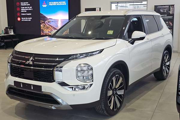 2025 Mitsubishi Outlander Aspire ZM