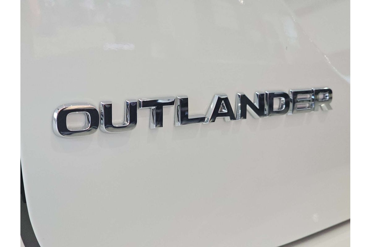 2025 Mitsubishi Outlander Aspire ZM