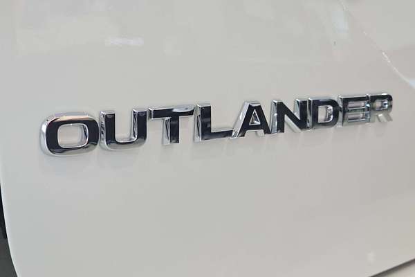 2025 Mitsubishi Outlander Aspire ZM