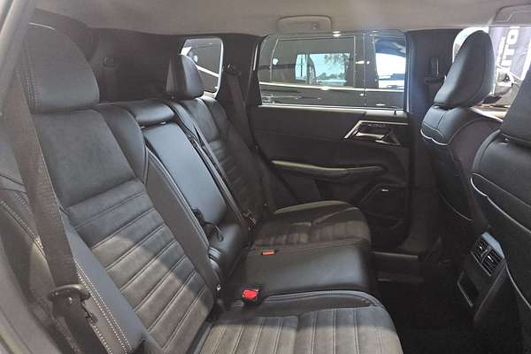 2025 Mitsubishi Outlander Aspire ZM