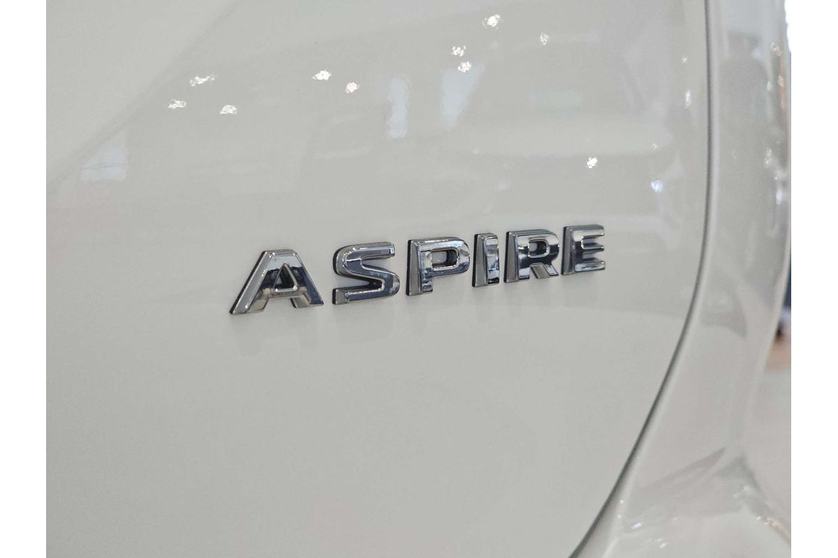 2025 Mitsubishi Outlander Aspire ZM