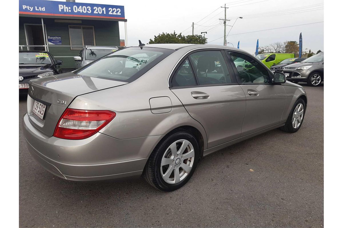 2007 Mercedes-Benz 220 CDI CLASSIC W204