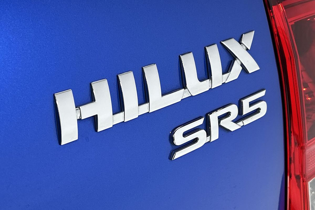 2019 Toyota Hilux SR5 GUN126R 4X4