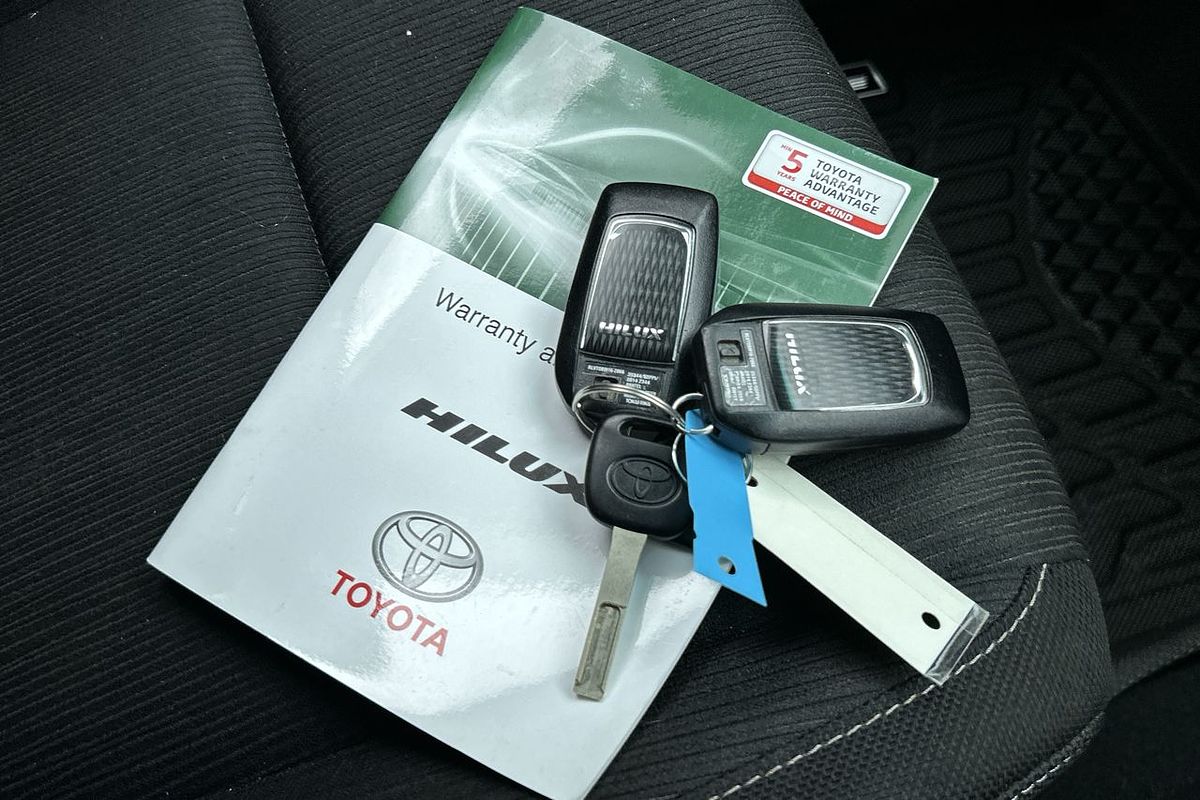2019 Toyota Hilux SR5 GUN126R 4X4