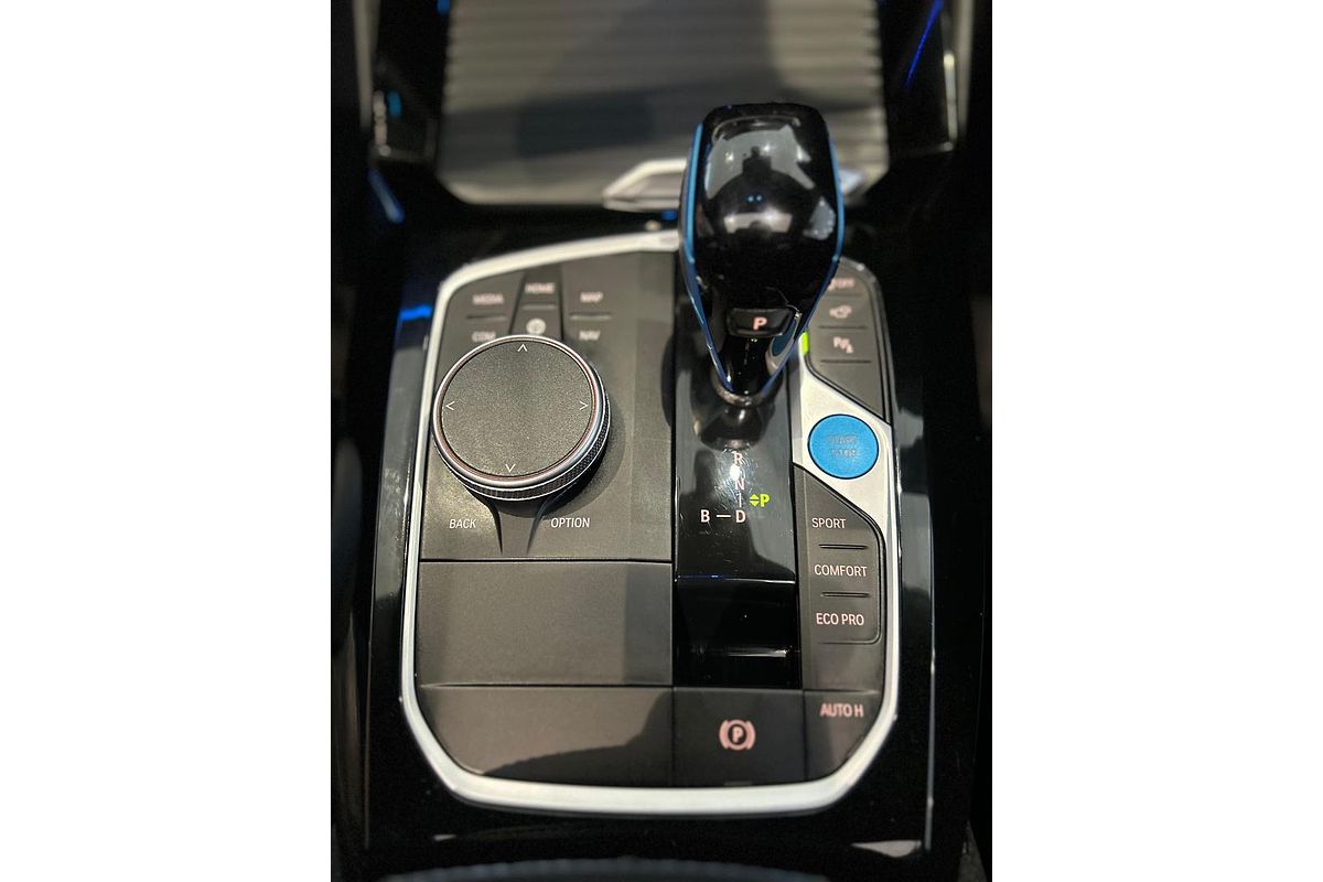 2022 BMW iX3 G08