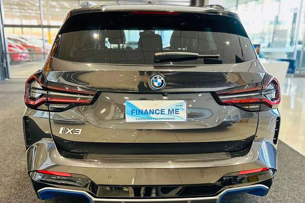2022 BMW iX3 G08