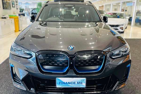 2022 BMW iX3 G08
