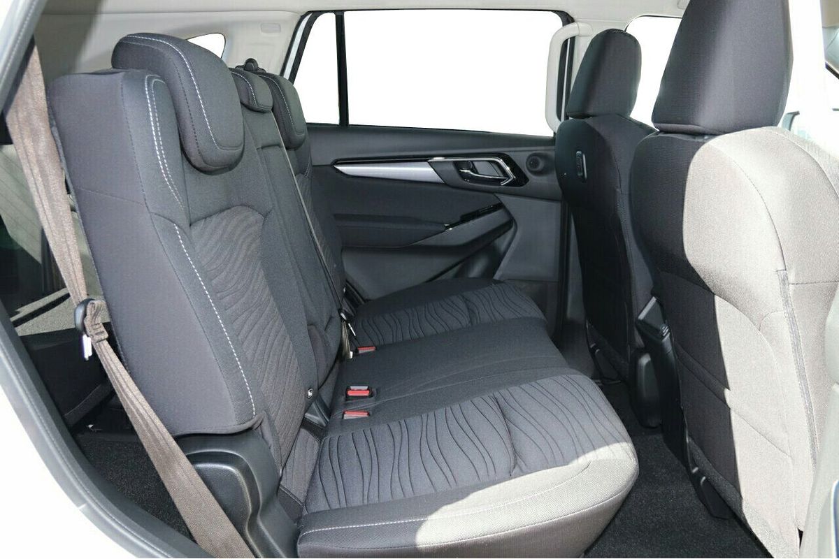 2025 Isuzu MU-X LS-U