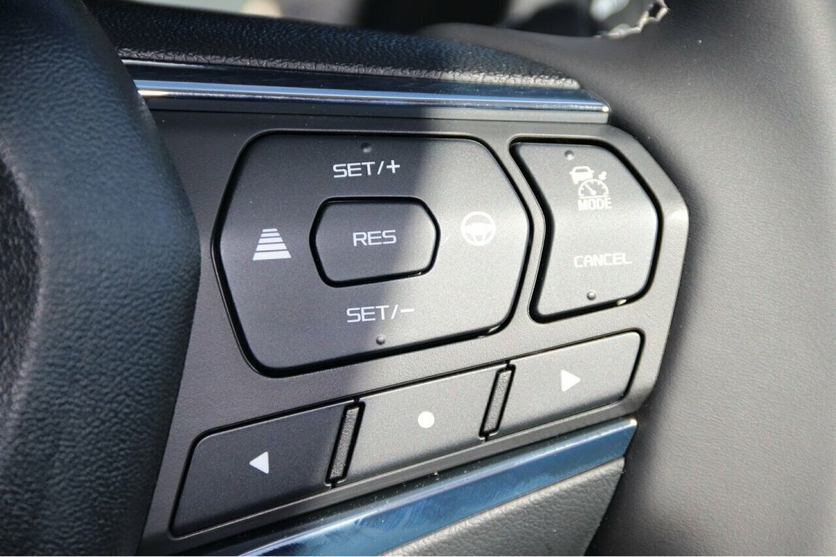2025 Isuzu MU-X LS-U