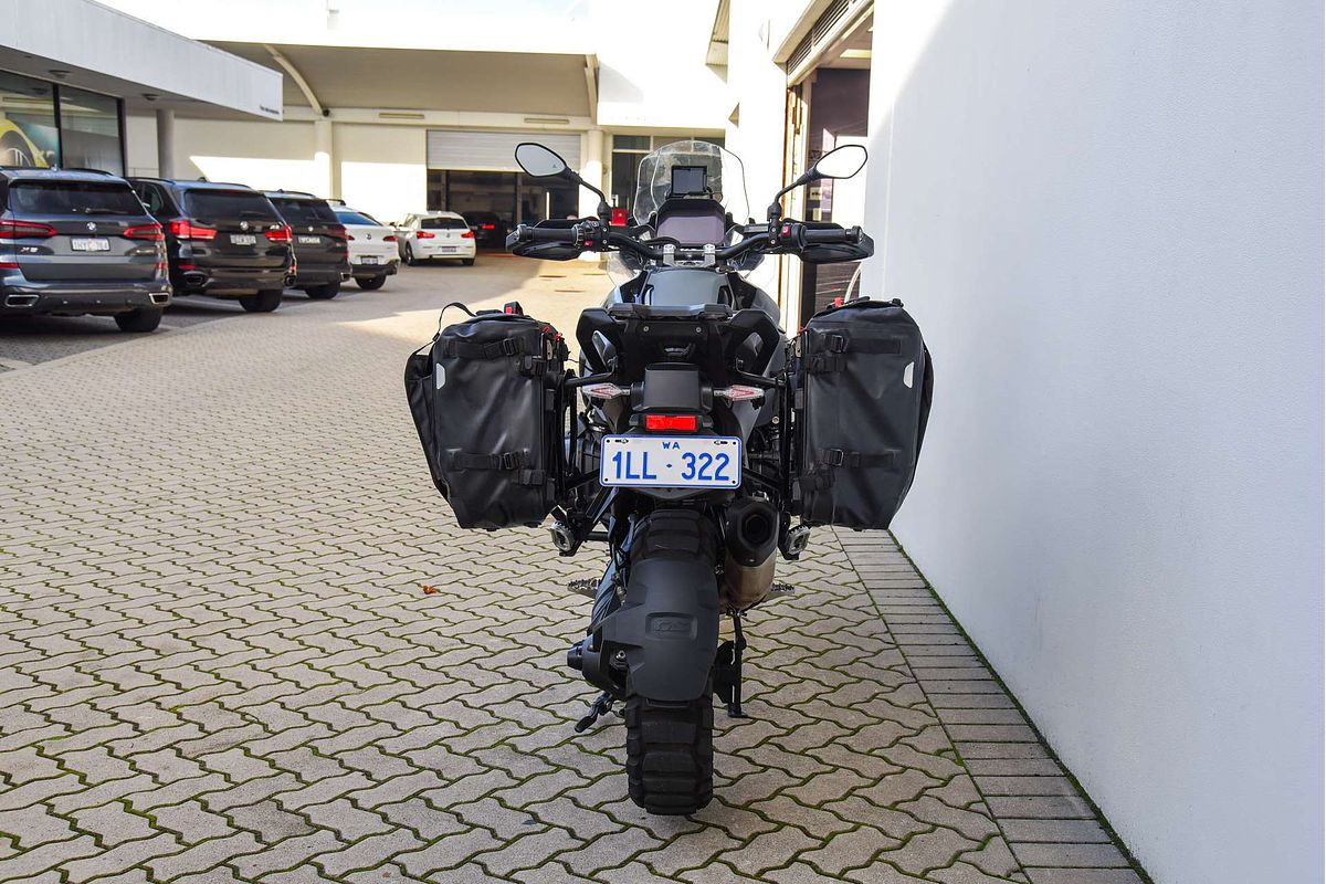 2024 BMW R 1300 GS Triple Black  R 1300