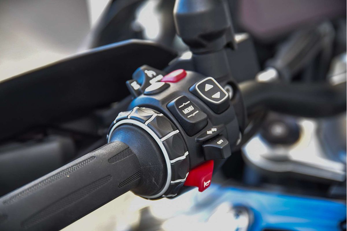 2024 BMW R 1300 GS Triple Black  R 1300