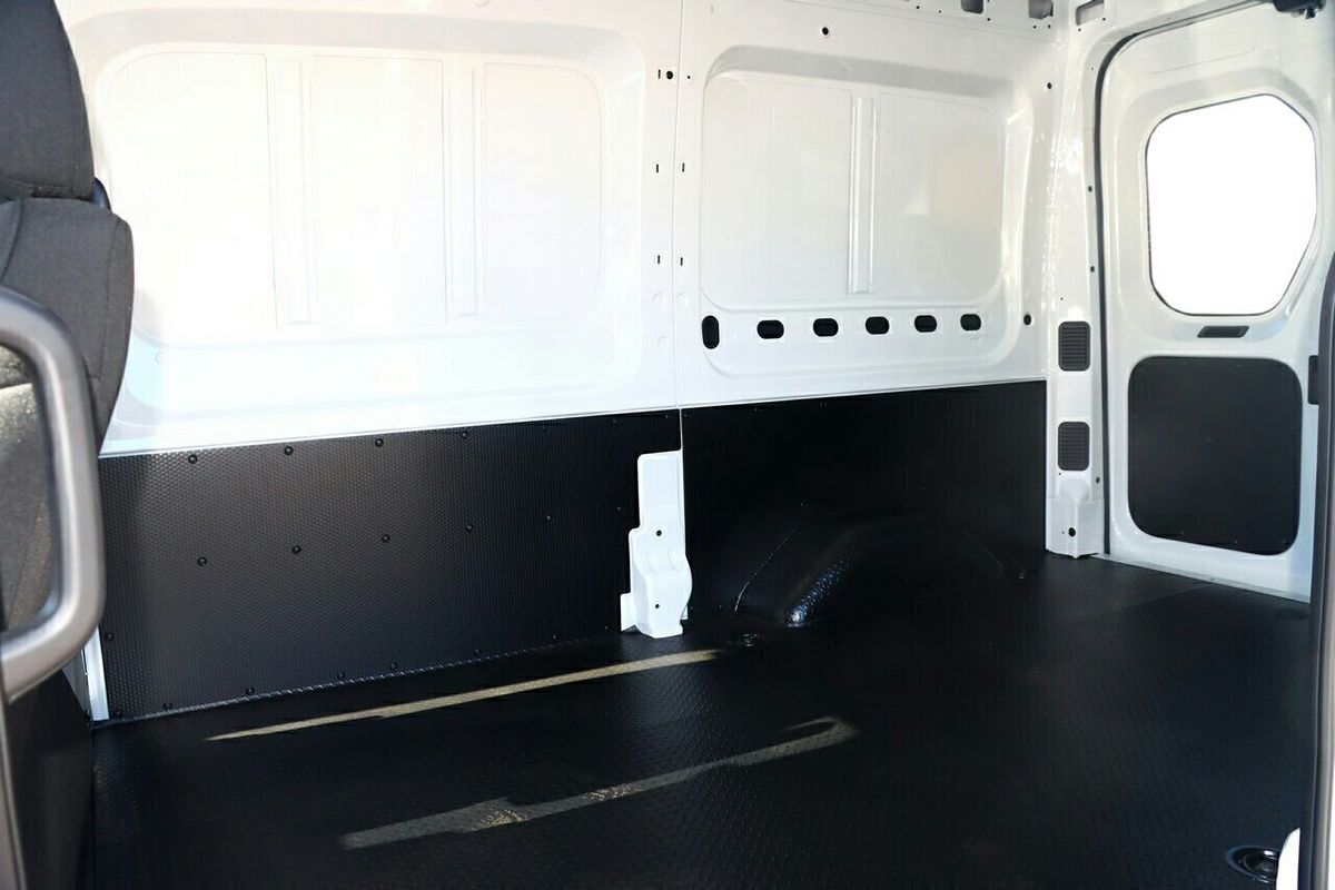 2023 LDV Deliver 9 MWB Mid Roof