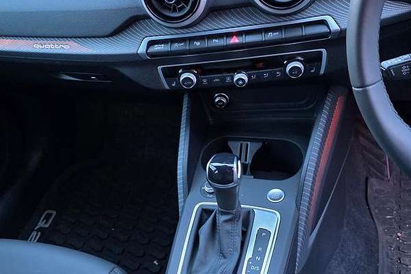 2025 Audi Q2 40 TFSI S line GA