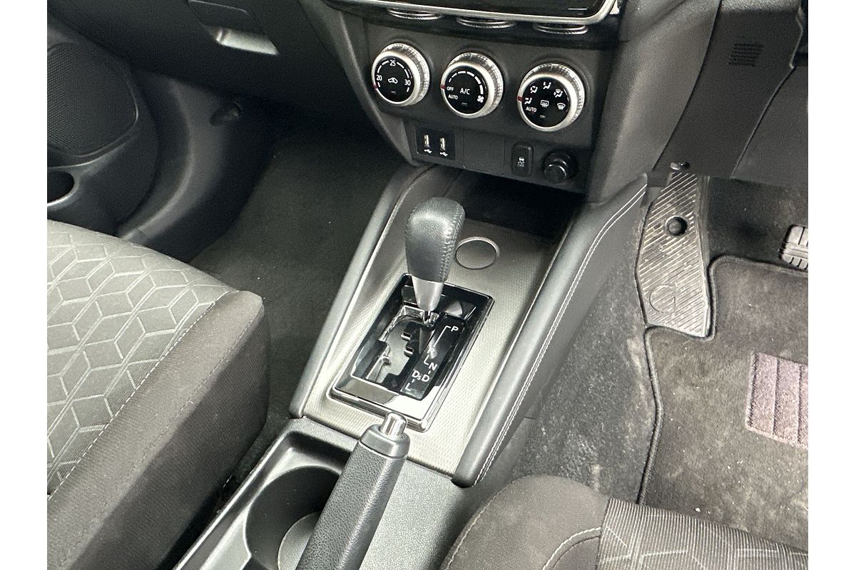 2020 Mitsubishi ASX ES XD