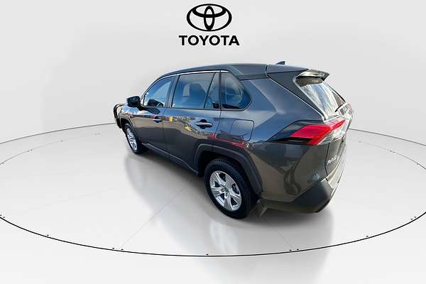 2019 Toyota RAV4 GX AXAH52R