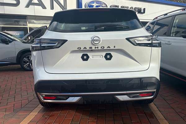 2025 Nissan QASHQAI ST J12