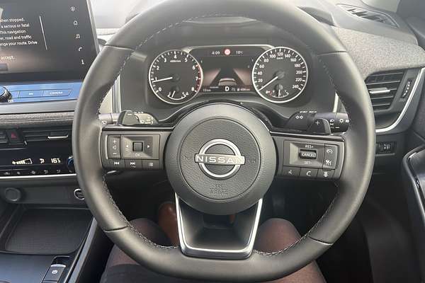 2025 Nissan QASHQAI ST J12