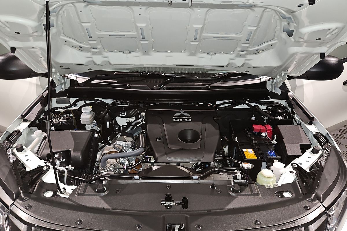 2023 Mitsubishi Triton GLX MR Rear Wheel Drive